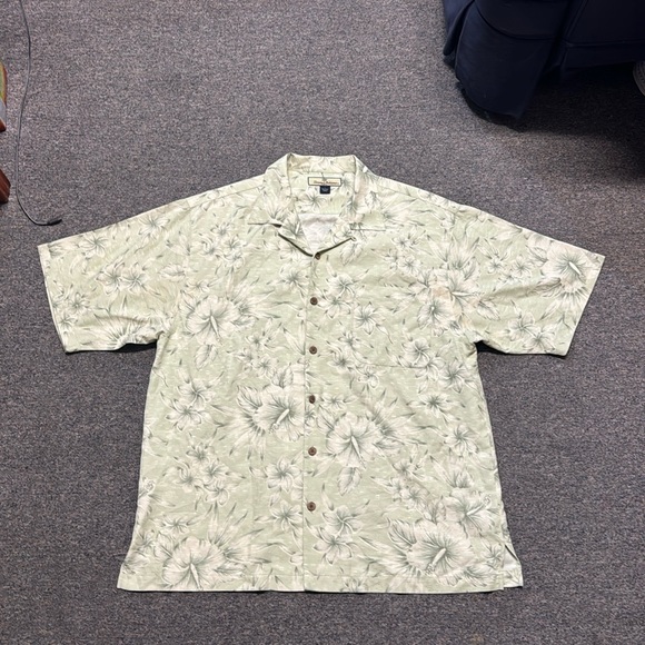 Tommy Bahama Men’s Silk Button Down Shirt Size L - Picture 1 of 3